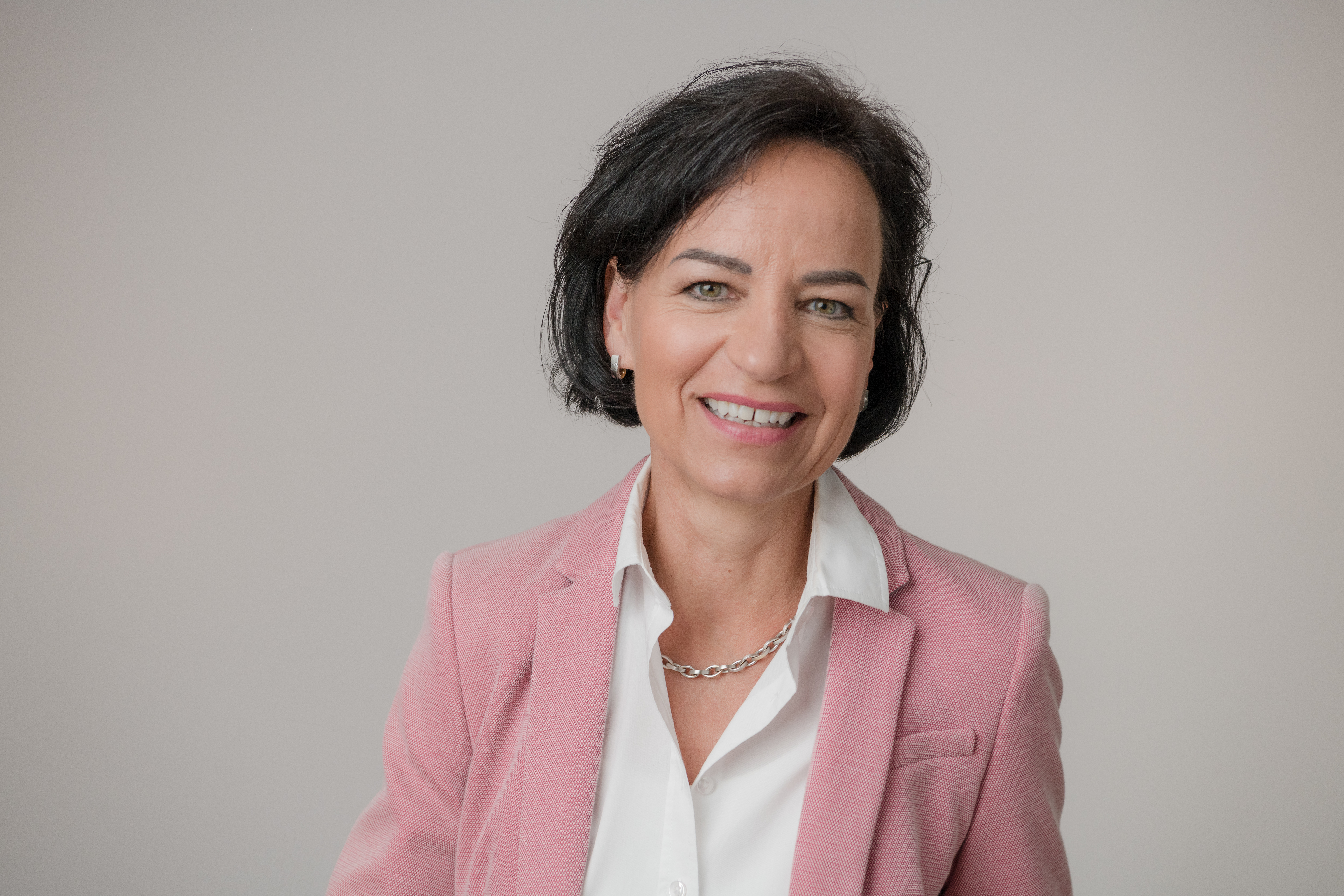 Irene Wuest keynote Speaker