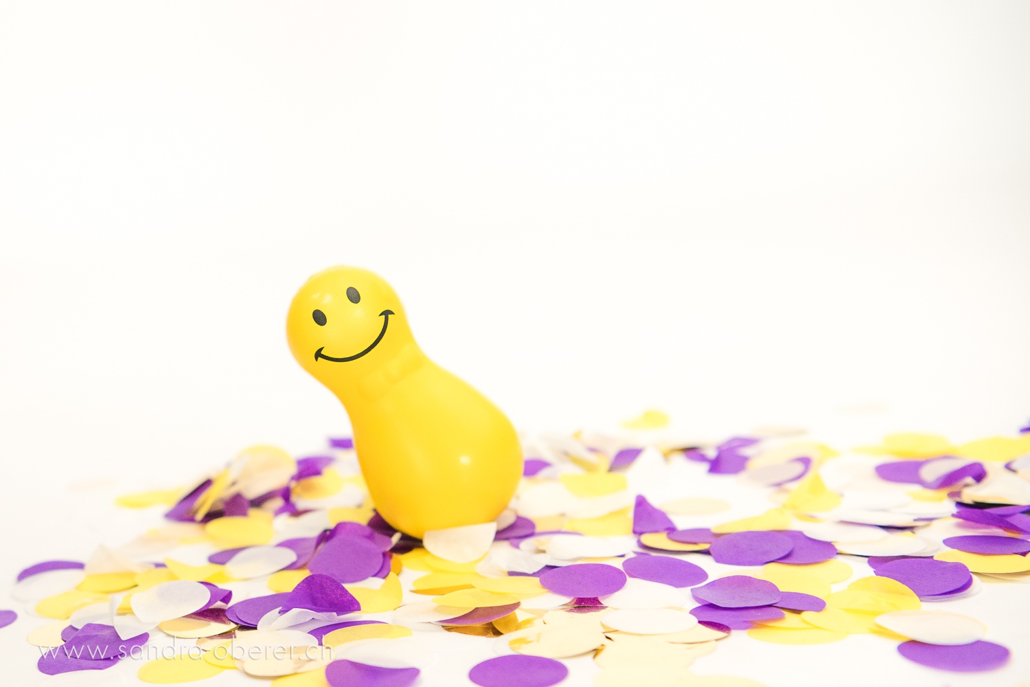 gummi smiley auf Blättern gummi smiley auf Blättern